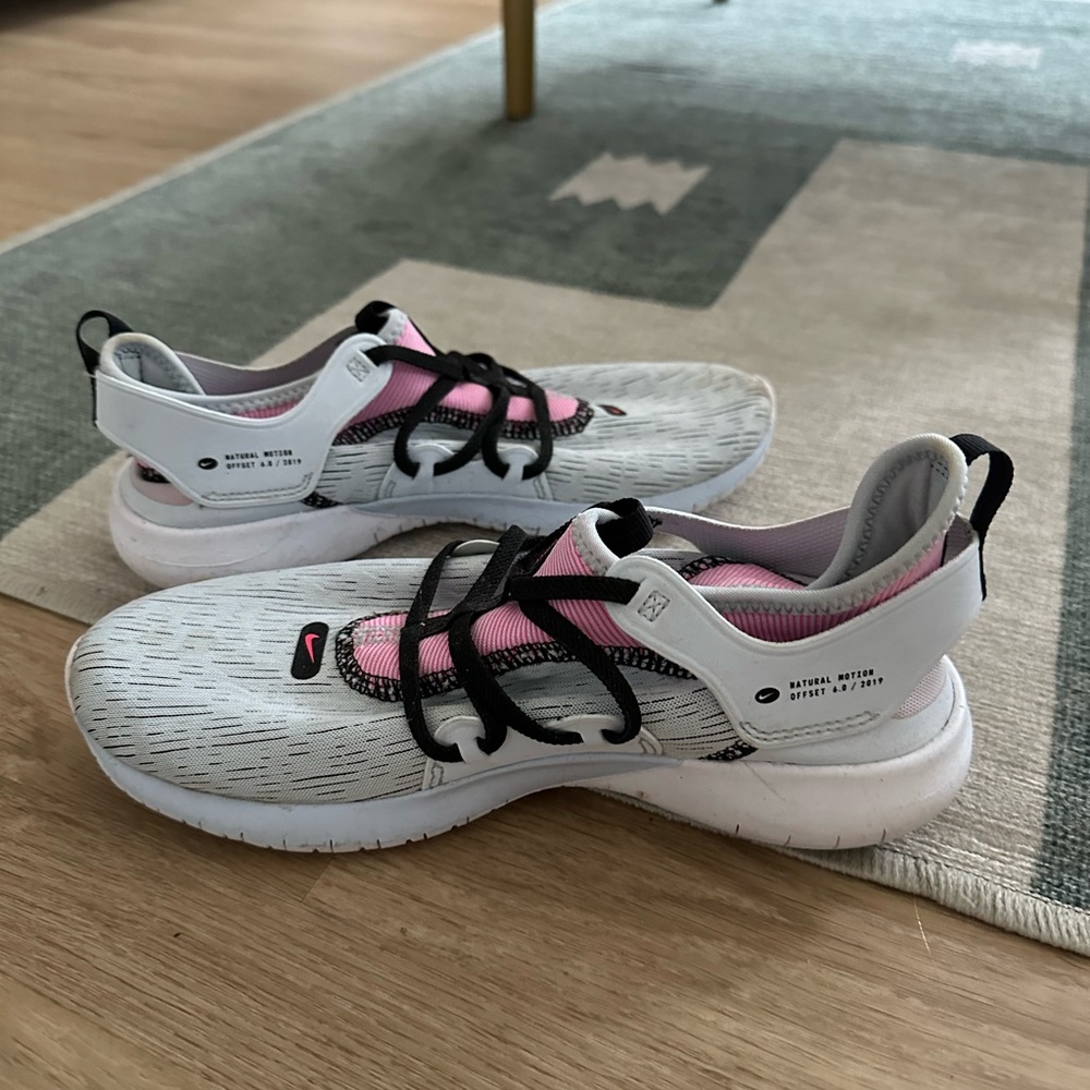 Nike Flex Comfort sneakers, size 7.5 - Picture 2 of 3